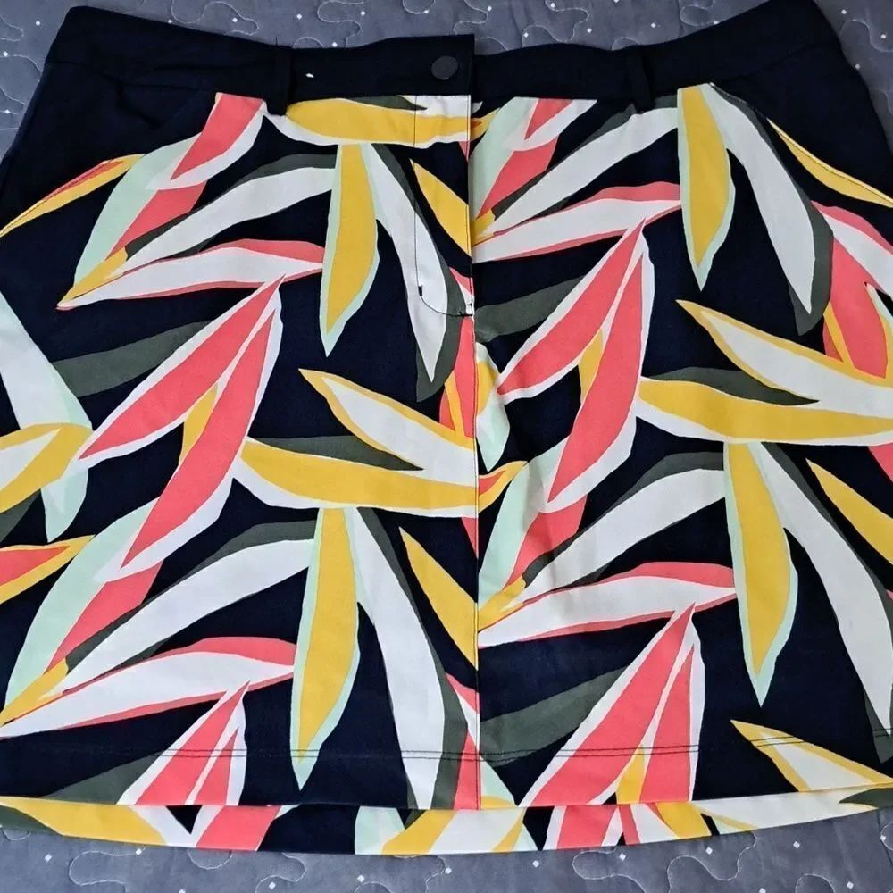 Lady Hagen golf skort size 14
